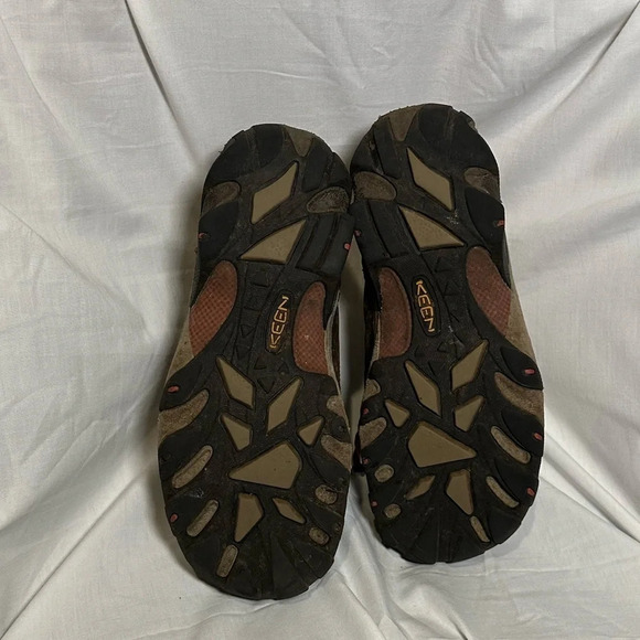 KEEN Targhee III Mid Waterproof Hiking Boots for Ladies size 8 pink & brown - Picture 2 of 7